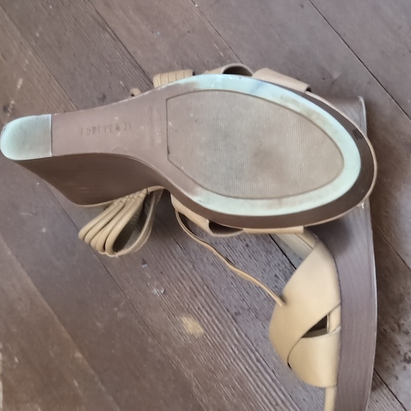 Nude wedges - Picture 4 of 5